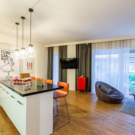 Splendid Flat With Excellent Location In Beyoglu Apartamento Estambul Exterior foto